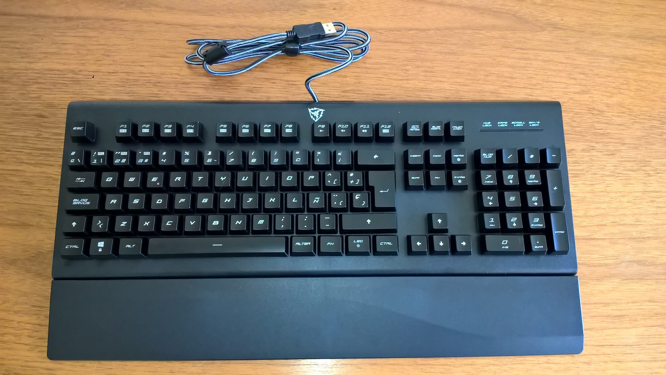 ThunderX3 TK40, probamos este teclado mecánico