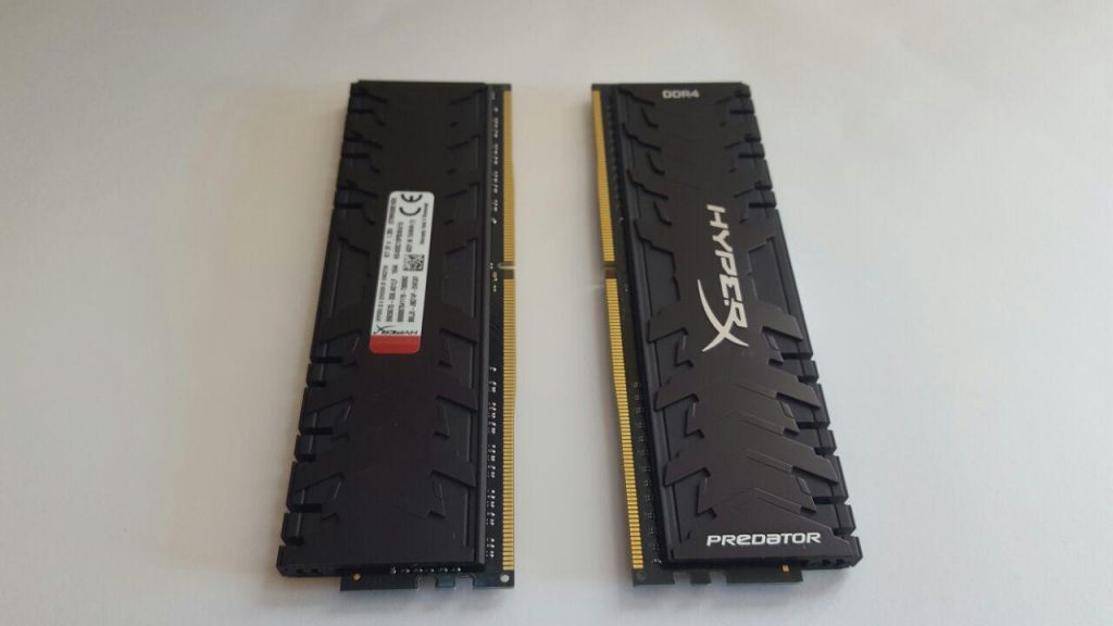 Kingston HyperX Predator HX430C15PB3K4/16 