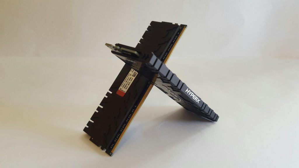 Kingston HyperX Predator HX430C15PB3K4/16