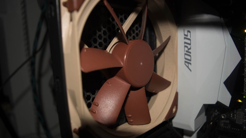 Noctua NF-S12A Equipo 2