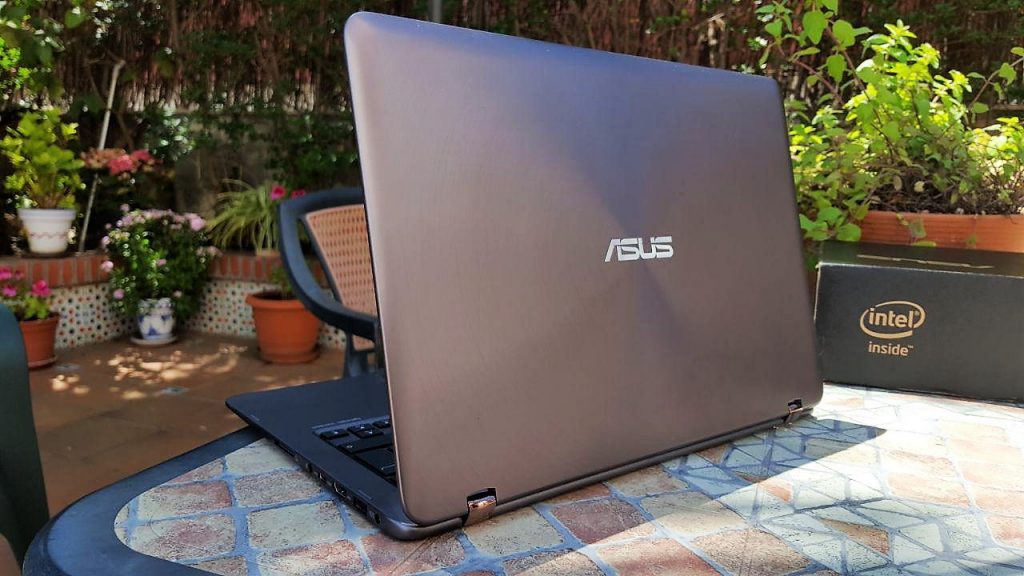 Gizcomputer-Asus Zenbook Flip UX360UA