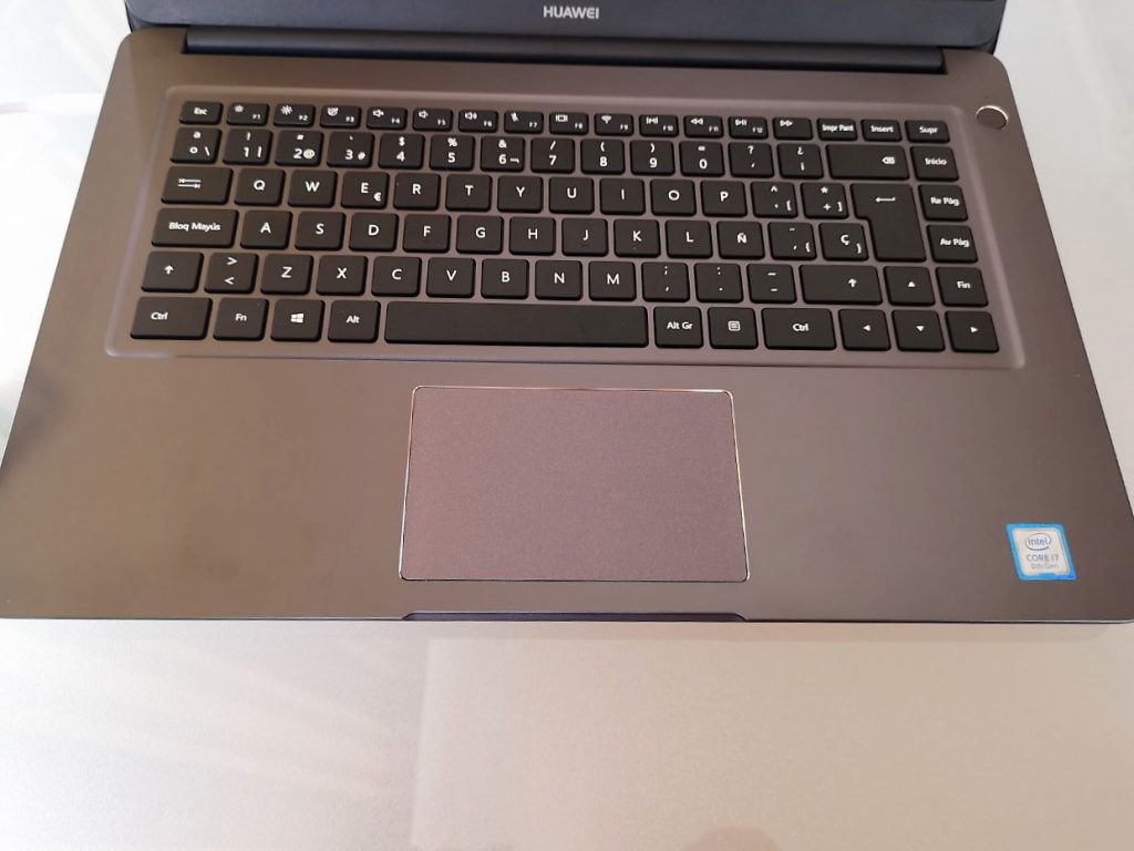 Huawei Matebook D