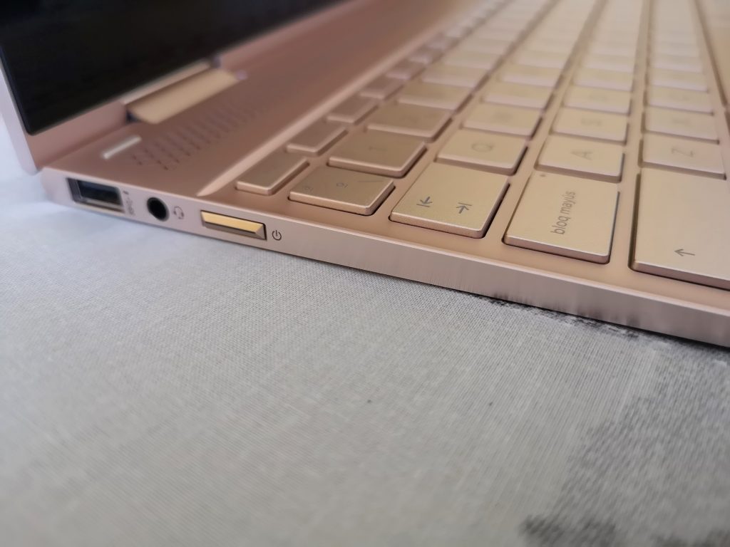 HP Spectre X360 13-ae002ns