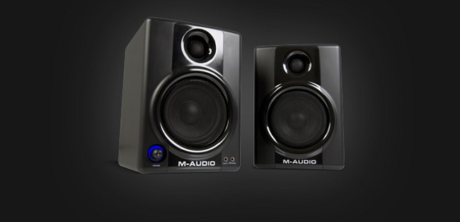 M-Audio AV40