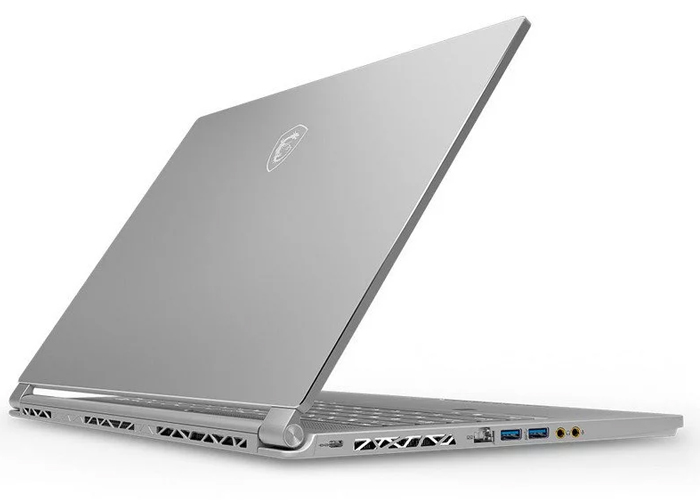 Conectividad con Thunderbolt 3 MSI P65 Creator 8SF-240ES