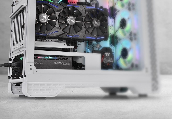 Thermaltake S500 Snow