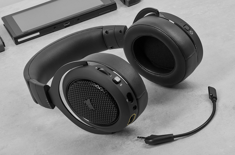 Corsair HS70 Bluetooth