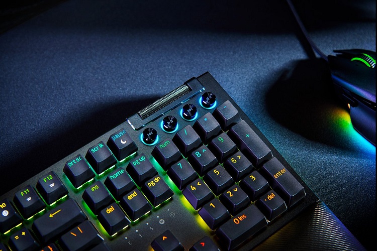 BlackWidow V4 de Razer