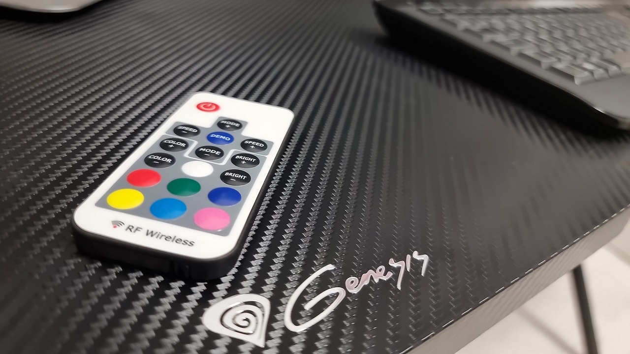 Genesis Holm 300 RGB