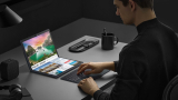 Asus Zenbook 17 Fold OLED UX9702, el portátil plegable llega a Europa